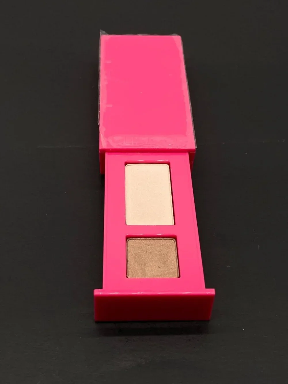 Clinique All About Shadow Duo in 04 Ivory Bisque I Bronze Satin 0.06 Oz